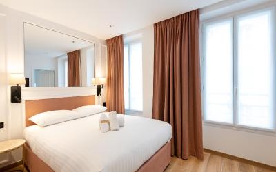 Chambre Double Supu00e9rieure - Vue sur Rue