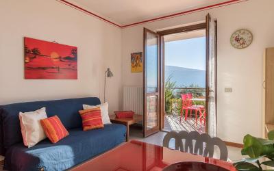 Appartamento con Vista Lago