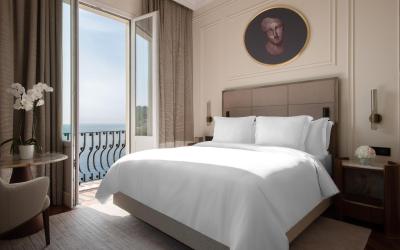 Camera King Deluxe con Vista Mare