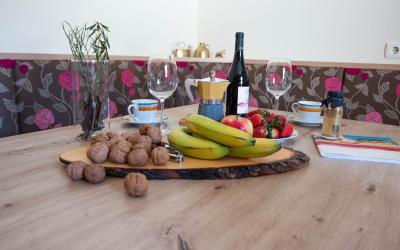 Appartamento con Balcone e Vista sul Giardino