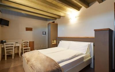 Camera Matrimoniale con Accesso Spa - Dependance 