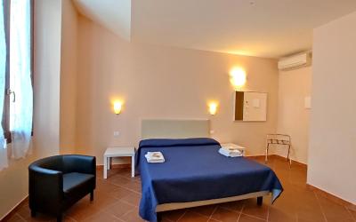 Camera Tripla Comfort