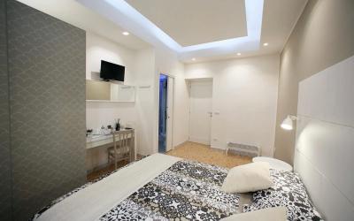 Camera Matrimoniale/Doppia con Letti Singoli con Bagno Privato