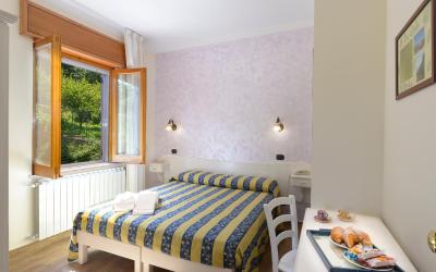 Camera Deluxe Matrimoniale/Doppia con Letti Singoli