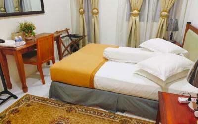 Kamar Deluxe (2 Dewasa + 1 Anak-anak) 