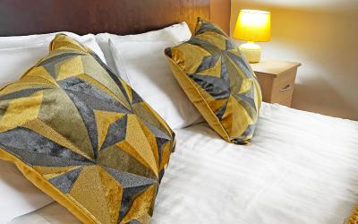 Superior King Suite