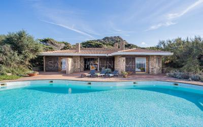 Villa con 4 Camere da Letto