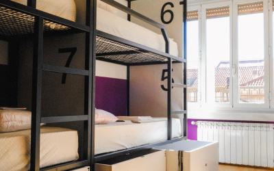 Dormitorio Misto con 8 Letti