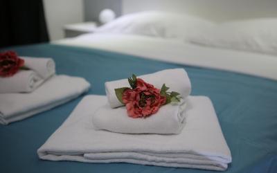 Camera Matrimoniale con Servizi Igienici Privati Esterni 