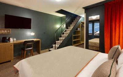 Chambre en Duplex (4 Personnes) Chambre en Duplex (4 Personnes)