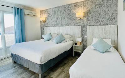 Chambre Triple Supu00e9rieureu00a0-u00a0Vue sur Mer Chambre Triple Supu00e9rieureu00a0-u00a0Vue sur Mer