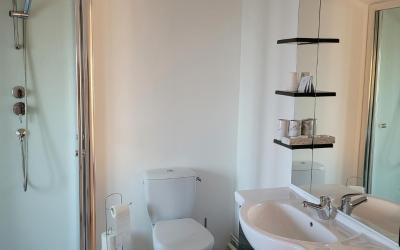 Chambre Familiale avec Salle de Bains