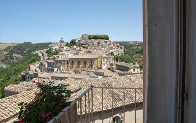 Camera Tripla con Balcone