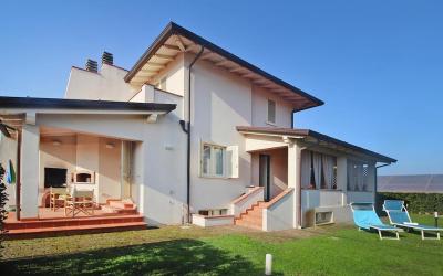 Casa Vacanza con 5 Camere da Letto