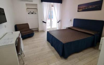 Camera Matrimoniale Deluxe con Vista Mare Laterale