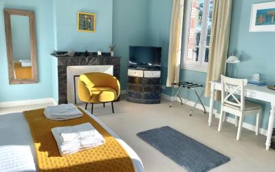 Chambre Double avec Salle de Bains Privative Chambre Double avec Salle de Bains Privative