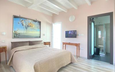 Ampia Camera Matrimoniale