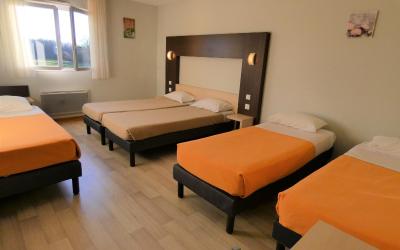 Chambre Familiale (5 Personnes)