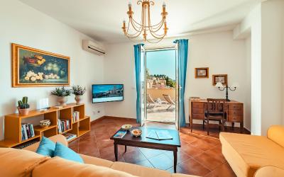 Appartamento con 2 Camere da Letto e Terrazza 