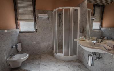 Camera Quadrupla Standard 