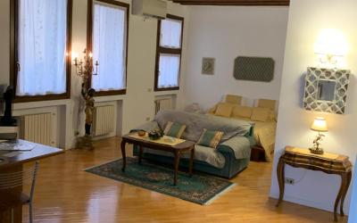 Monolocale Matrimoniale Deluxe