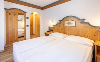 Camera Standard Matrimoniale/Doppia con Letti Singoli