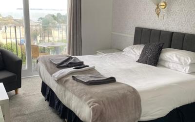 Double Room with Sea View and Balcony