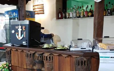 Camera King con Vista Piscina 