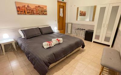 Camera Matrimoniale/Doppia con Letti Singoli