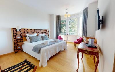 Chambre Double Deluxe avec Balcon Chambre Double Deluxe avec Balcon