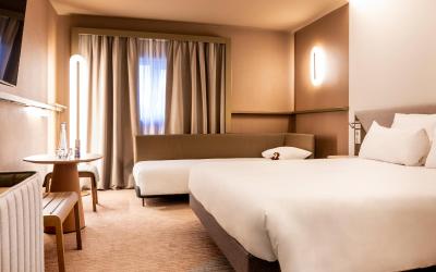 Chambre Double Supu00e9rieure avec Canapu00e9 Chambre Double Supu00e9rieure avec Canapu00e9