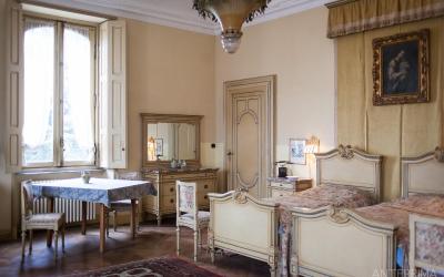 2 Camere Comunicanti