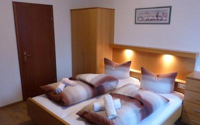 Doppelzimmer mit Gartenblick
