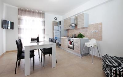 Appartamento con 2 Camere da Letto