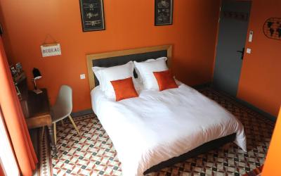 Chambre Lit Queen-Size Deluxe