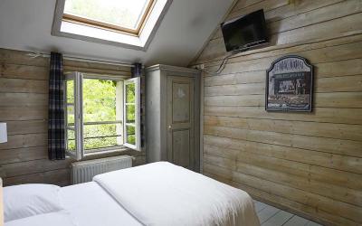 Chambre Familiale avec Douche  Chambre Familiale avec Douche