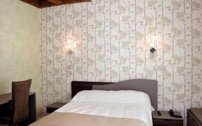 Chambre Double - Accessible aux Personnes u00e0 Mobilitu00e9 Ru00e9duite Chambre Double - Accessible aux Personnes u00e0 Mobilitu00e9 Ru00e9duite