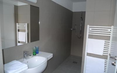 Camera Matrimoniale con Letto Supplementare