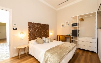 Camera Matrimoniale con Vista Giardino