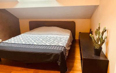 Chambre Double avec Toilettes Communes