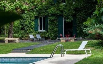 Chambre Lit Queen-Size - Vue sur Jardin Chambre Lit Queen-Size - Vue sur Jardin