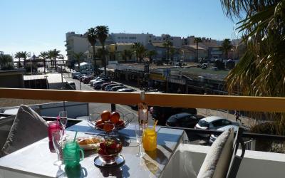 Studiou00a0-u00a0u00c9tages Supu00e9rieursu00a0-u00a0Vue sur Mer