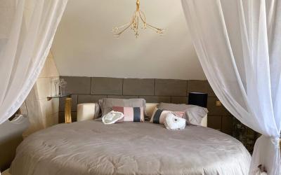 Chambre Familiale avec Salle de Bains Privative Chambre Familiale avec Salle de Bains Privative