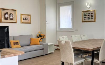 Appartamento con 3 Camere da Letto