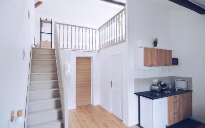 Studio avec mezzanine