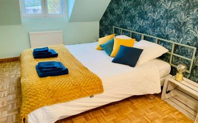 Chambre Familiale avec Salle de Bains Privative Chambre Familiale avec Salle de Bains Privative