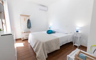 Camera Matrimoniale/Doppia con Letti Singoli con Bagno Privato Esterno