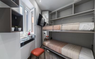Camera Doppia con Letti Singoli con Bagno Privato 