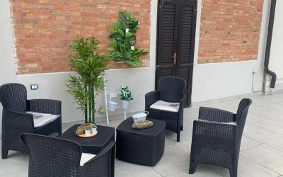 Camera Matrimoniale con Bagno in Comune 