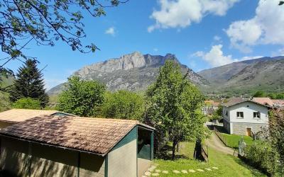 Chalet Deux Chambres (2 Adultes + 3 Enfants)